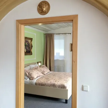 Appartement Golden Gapa Central Family 8 *